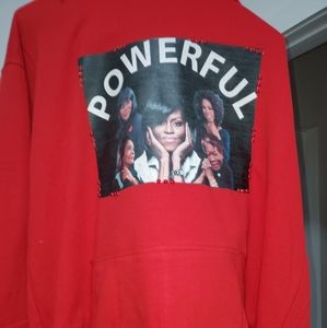 Sweat hoodies or sweat shirt